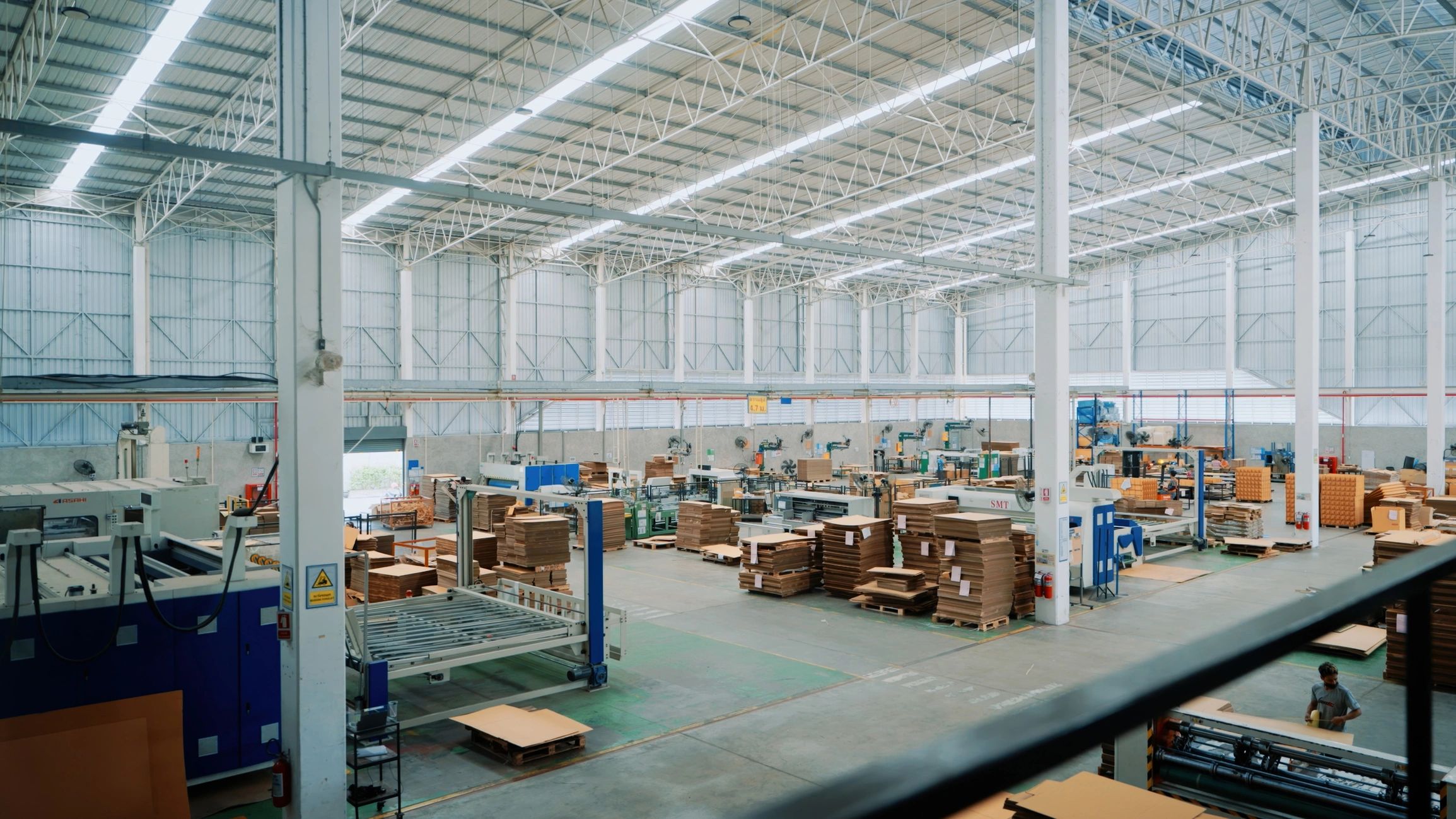 Modern manufacturing facility with automated production environment